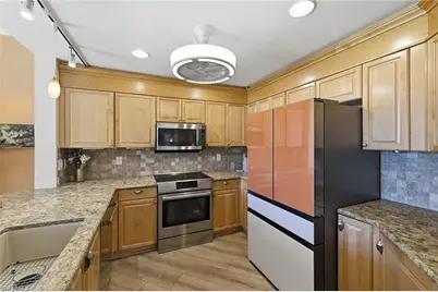 900 Diamond Cir #905, Naples, FL 34110 - Photo 8