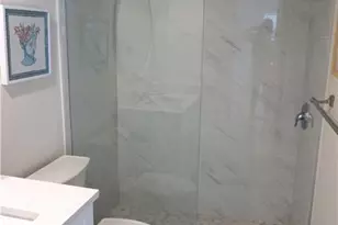 663 S 12th Ave, Naples, FL 34102 - Photo 12