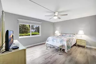 250 Candycane Ln, Naples, FL 34112 - Photo 8