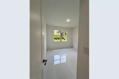 718 Chattman St E, Lehigh Acres, FL 33974 - Photo 20