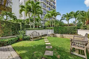 4021 Gulf Shore Blvd N, Naples, FL 34103 - Photo 40