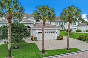 1905 Seville Blvd, Naples, FL 34109 - Photo 10