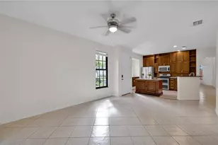 7730 Woodbrook Cir, Naples, FL 34104 - Photo 14