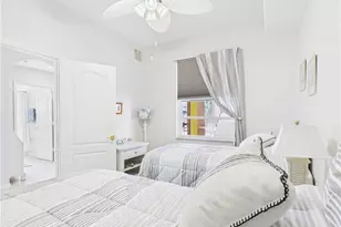 6828 Sterling Greens Pl, Naples, FL 34104 - Photo 16