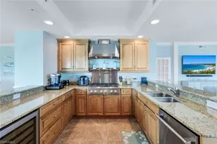 275 Indies Way, Naples, FL 34110 - Photo 12