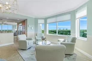 275 Indies Way, Naples, FL 34110 - Photo 8