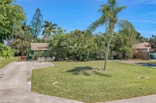 771 104th Ave N, Naples, FL 34108 - Photo 1