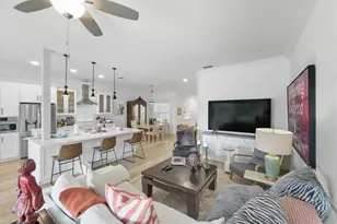 6876 Redbay Park Rd, Naples, FL 34109 - Photo 10