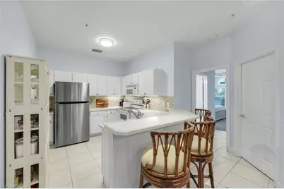 2110 Cay Lagoon Dr #122, Naples, FL 34109 - Photo 6