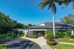 729 Landover Ct, Naples, FL 34104 - Photo 26