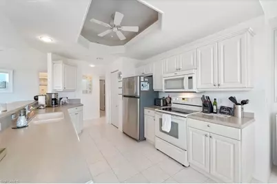 14819 Laguna Dr #501, Fort Myers, FL 33908 - Photo 18