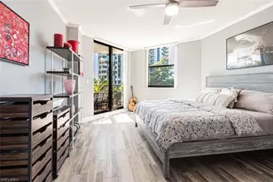 6075 Pelican Bay Blvd, Naples, FL 34108 - Photo 28