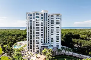 6075 Pelican Bay Blvd, Naples, FL 34108 - Photo 50