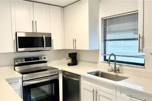 17989 San Juan Ct, Fort Myers, FL 33967 - Photo 2