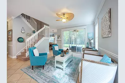 2346 Butterfly Palm Dr, Naples, FL 34119 - Photo 4