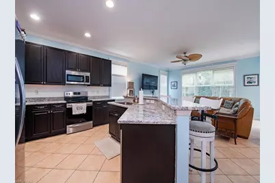 2346 Butterfly Palm Dr, Naples, FL 34119 - Photo 6