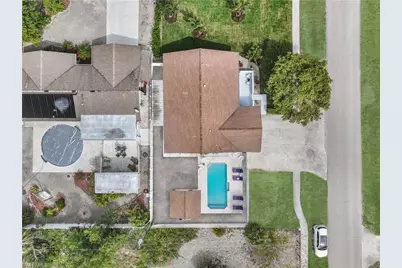 320 Marco Lake Dr, Marco Island, FL 34145 - Photo 22