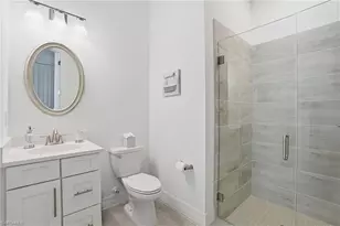 13686 Blue Bay Cir, Fort Myers, FL 33913 - Photo 32