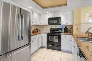 13209 Sherburne Cir, Bonita Springs, FL 34135 - Photo 8