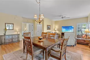 13209 Sherburne Cir, Bonita Springs, FL 34135 - Photo 4