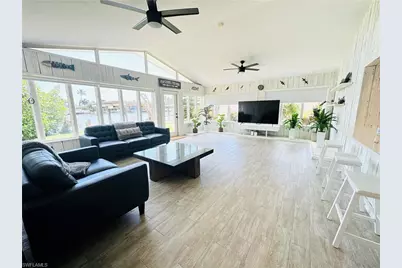 140 Pago Pago Dr W, Naples, FL 34113 - Photo 8