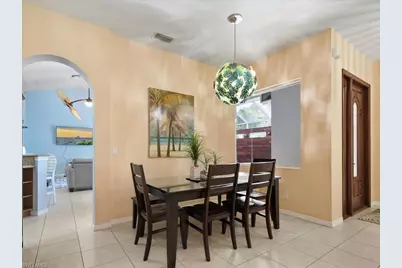 1309 Briarwood Ct, Naples, FL 34104 - Photo 22