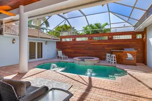 1309 Briarwood Ct, Naples, FL 34104 - Photo 6