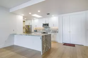 780 5th Ave S, Naples, FL 34102 - Photo 2