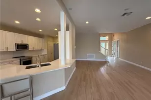 10228 Cobble Hill Rd, Bonita Springs, FL 34135 - Photo 4