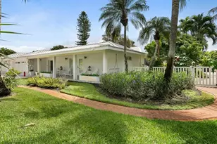 436 Golfview Dr, Naples, FL 34110 - Photo 36
