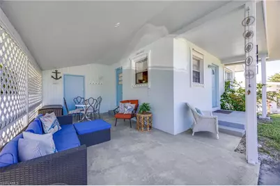 111 7th St, Naples, FL 34113 - Photo 24