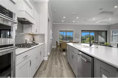 19228 Aqua Shore Dr, Fort Myers, FL 33913 - Photo 4