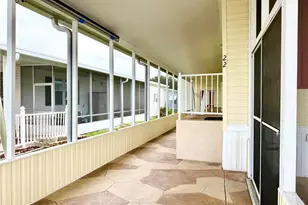 22 Amethyst Ave, Naples, FL 34114 - Photo 6