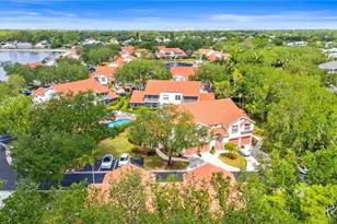 505 Windsor Sq, Naples, FL 34104 - Photo 32