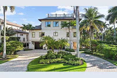 1441 Gulf Shore Blvd S, Naples, FL 34102 - Photo 2
