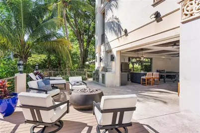 1441 Gulf Shore Blvd S, Naples, FL 34102 - Photo 12