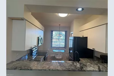 8076 Queen Palm Ln #424, Fort Myers, FL 33966 - Photo 4