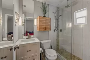 809 101st Ave N, Naples, FL 34108 - Photo 20