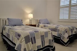 400 Flagship Dr, Naples, FL 34108 - Photo 18