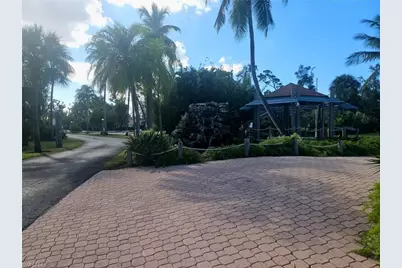 17760 Park Village Cir, Fort Myers, FL 33908 - Photo 20