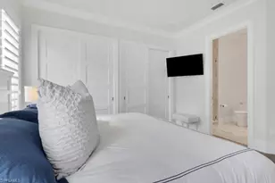 678 Katemore Ln, Naples, FL 34108 - Photo 30