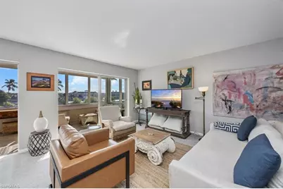 3410 Gulf Shore Blvd N #302, Naples, FL 34103 - Photo 4