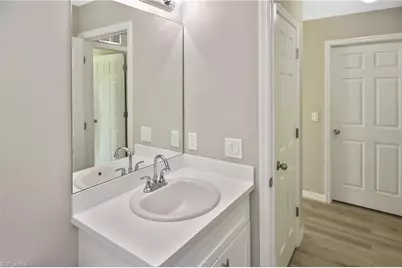 902 Lytle St E, Lehigh Acres, FL 33974 - Photo 14