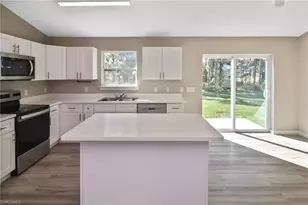 902 Lytle St E, Lehigh Acres, FL 33974 - Photo 28