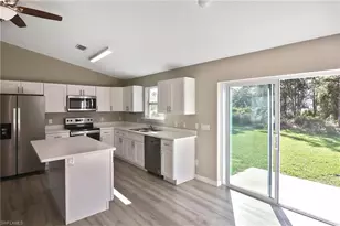 902 Lytle St E, Lehigh Acres, FL 33974 - Photo 24