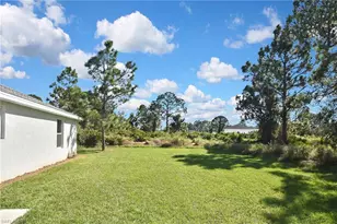 902 Lytle St E, Lehigh Acres, FL 33974 - Photo 34