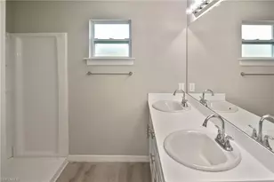 902 Lytle St E, Lehigh Acres, FL 33974 - Photo 20