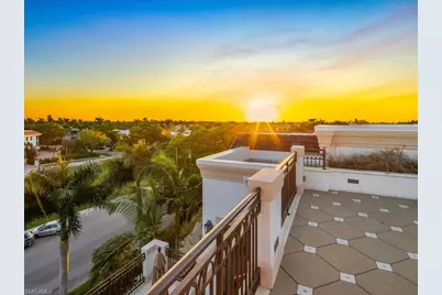 745 12th Ave S #102, Naples, FL 34102 - Photo 4