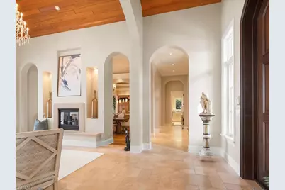 1750 4th St S, Naples, FL 34102 - Photo 16