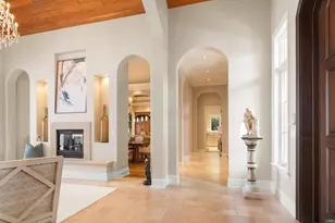 1750 4th St S, Naples, FL 34102 - Photo 16